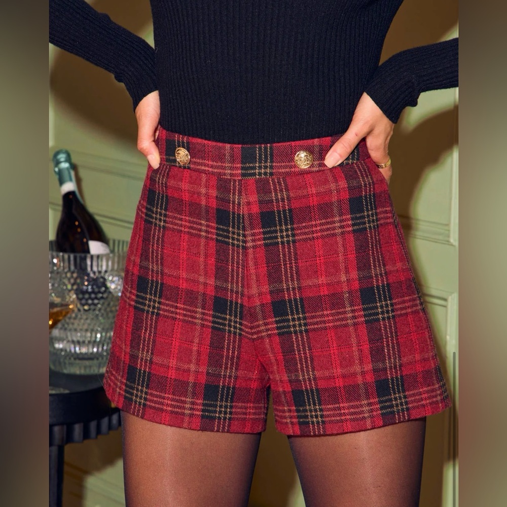 VICI Calissa Plaid High Waist Shorts | Medium